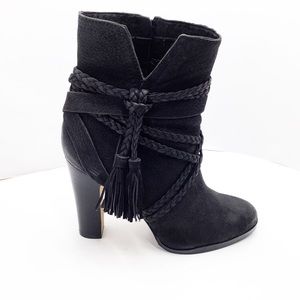 {Vince Camuto} Cyndia Ankle Heel Boot